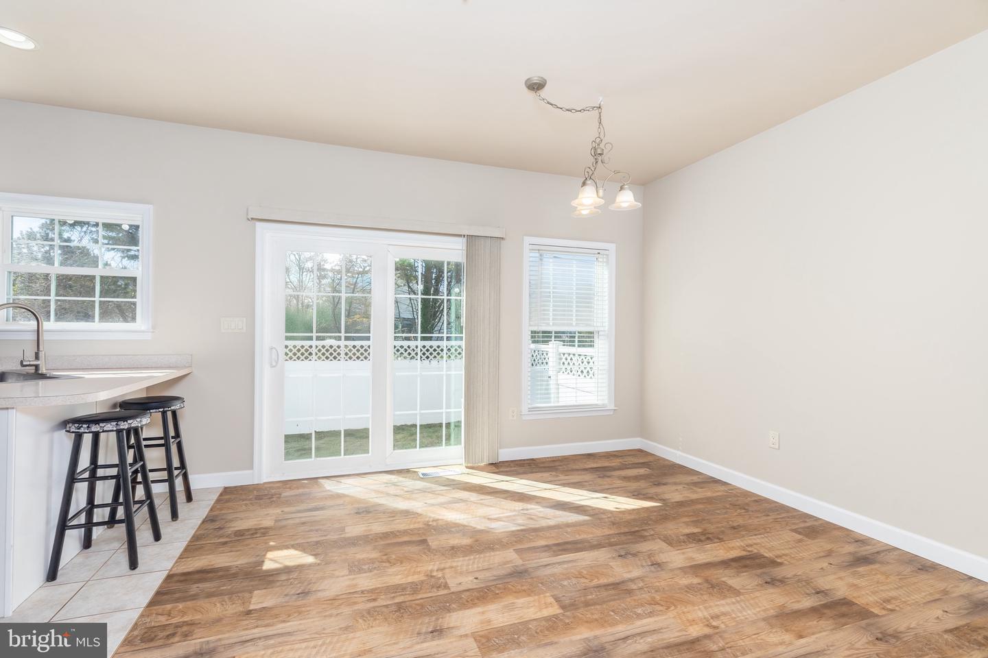 326 Williams St #201b2 Property Photo 7