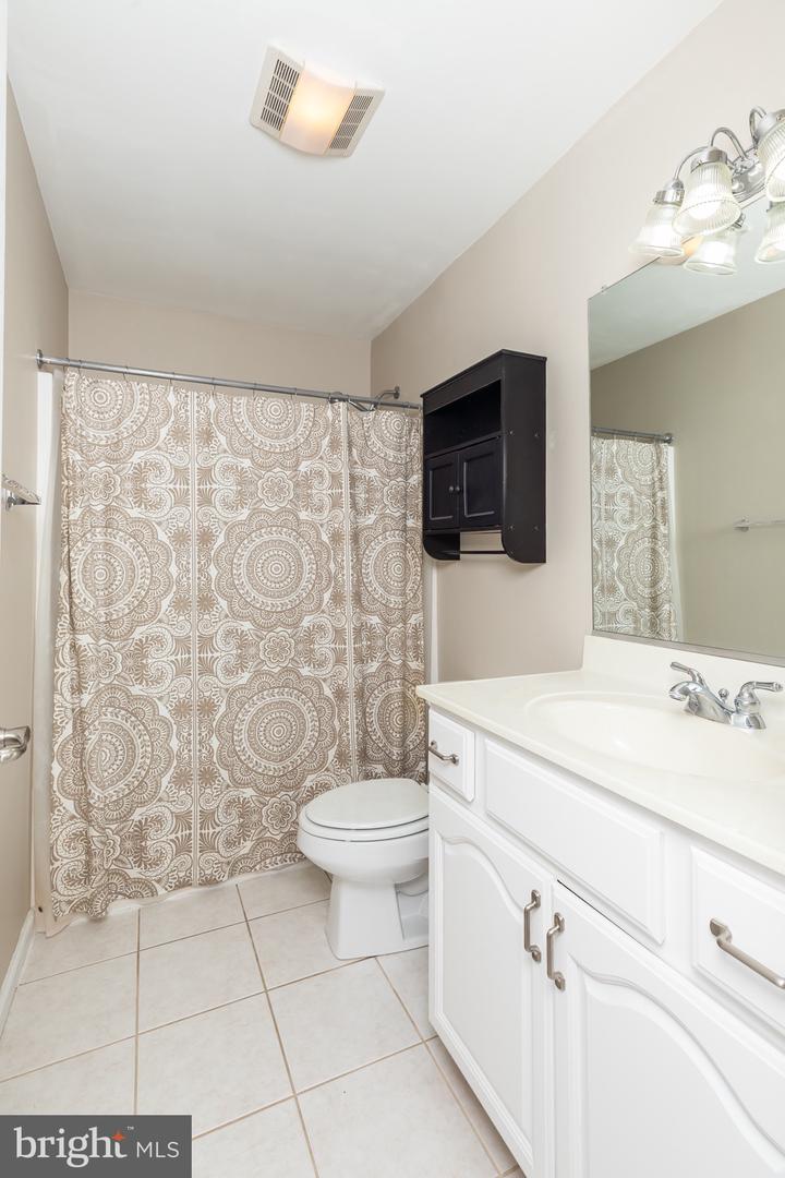 326 Williams St #201b2 Property Photo 24