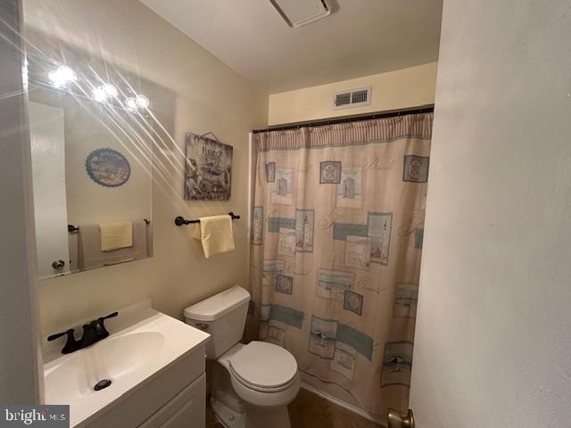 104 56th St #207 Property Photo 7