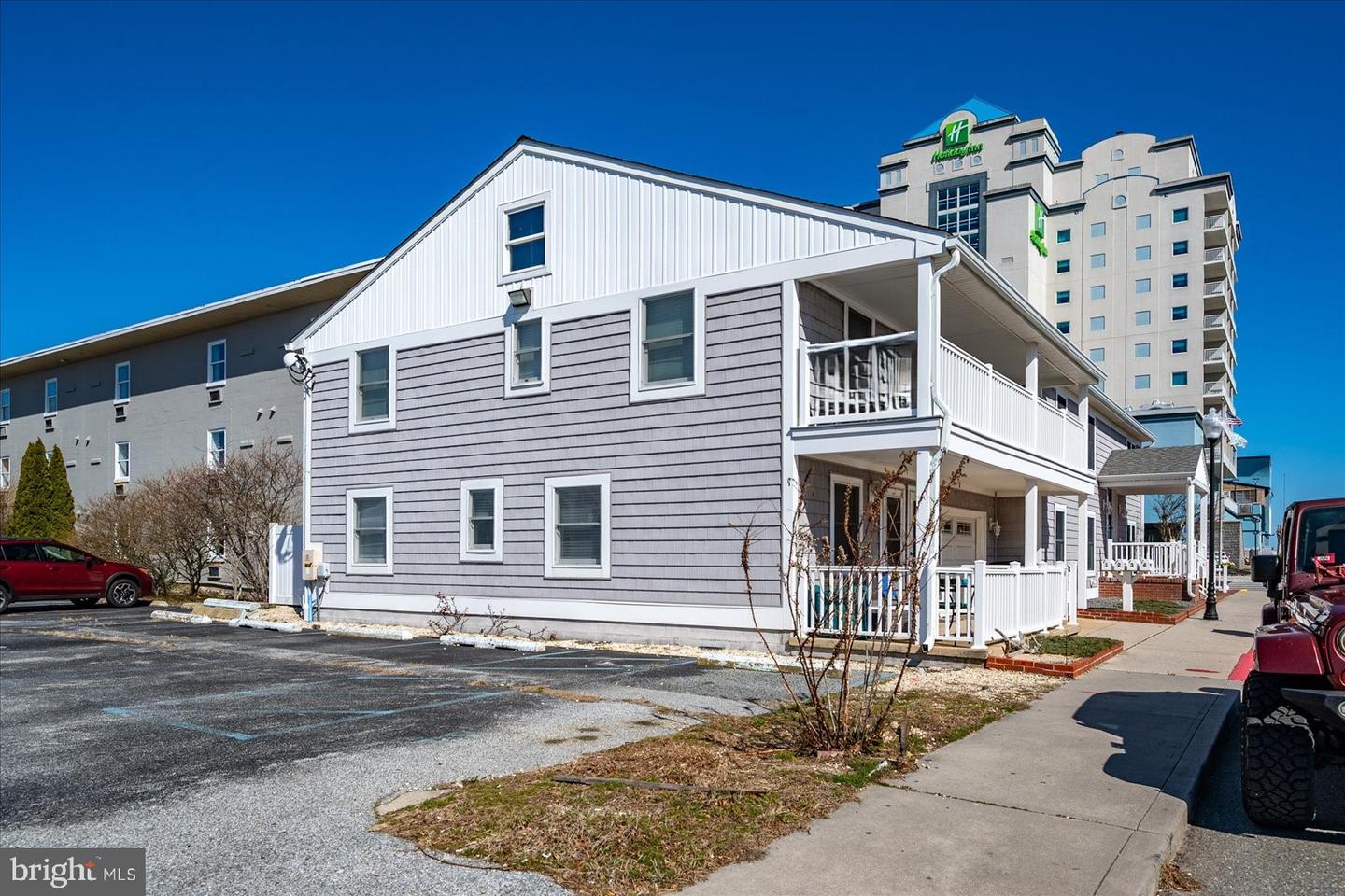 1701 N Baltimore Ave Property Photo 41