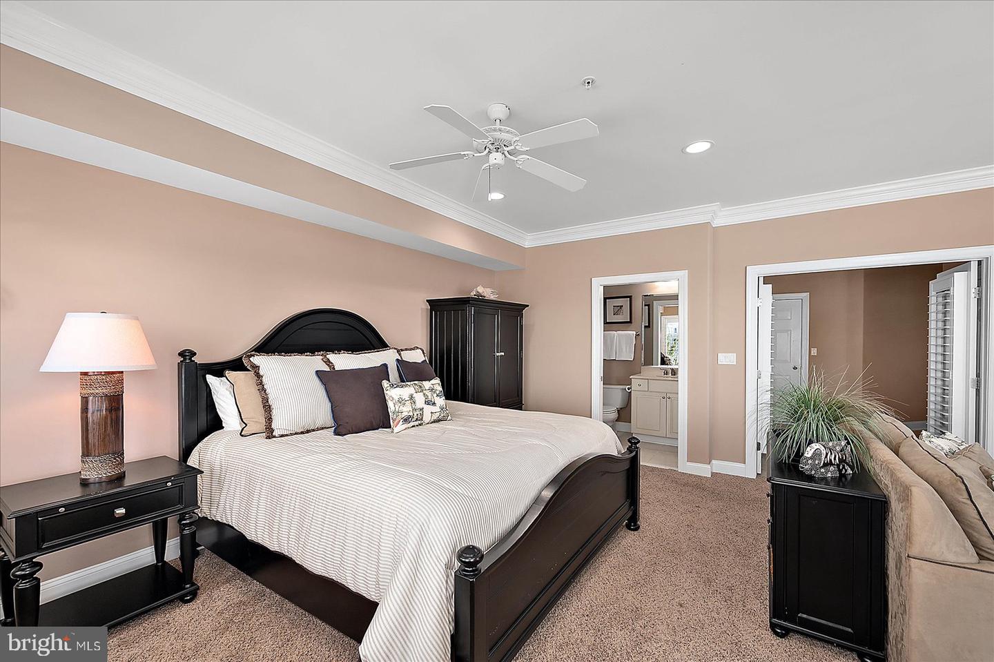 13000 Marina View Ln #19 Property Photo 16