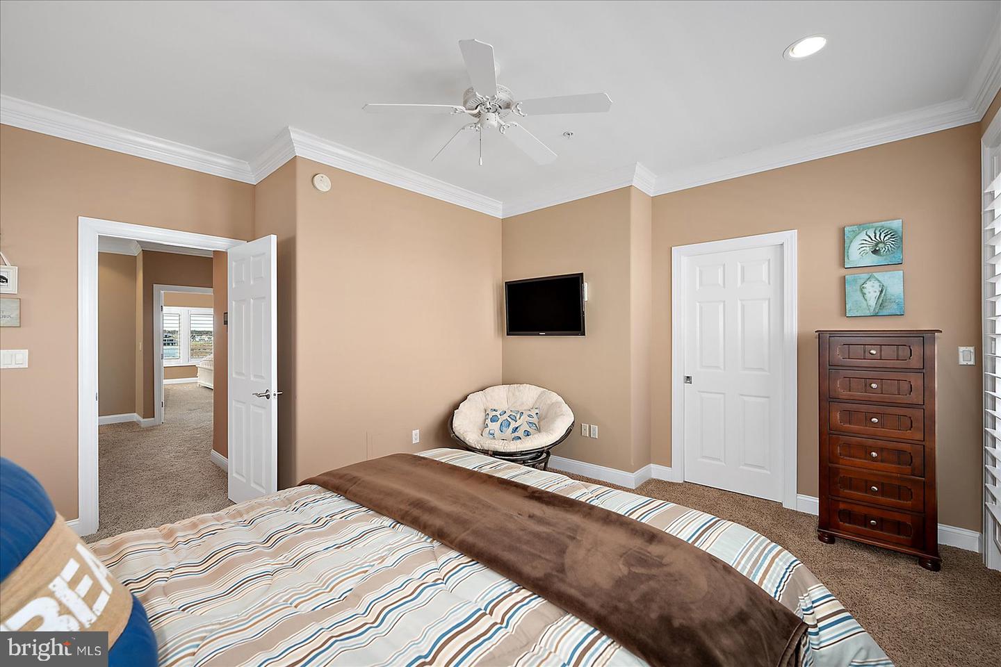 13000 Marina View Ln #19 Property Photo 63