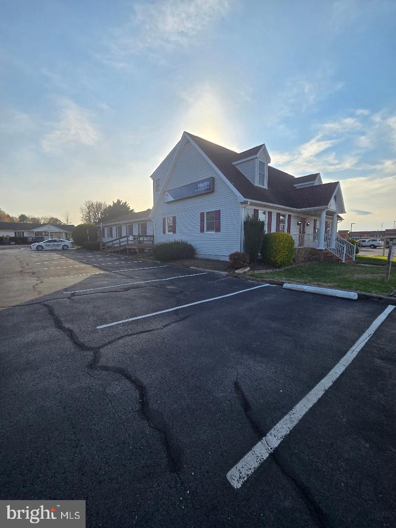 11049 Racetrack Rd #a & B Property Photo 2