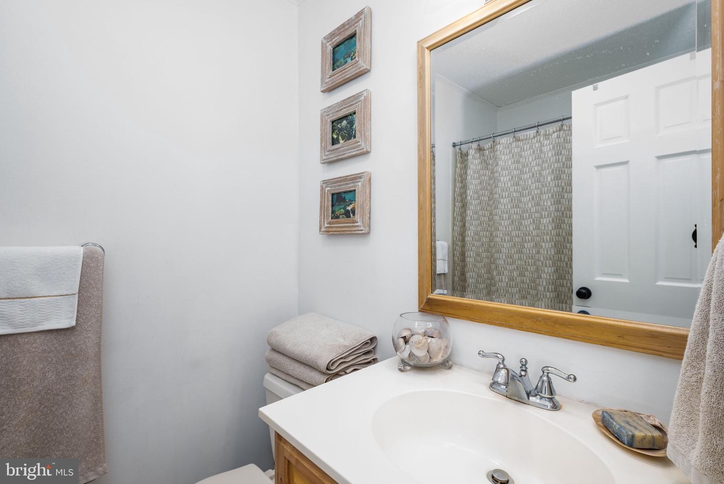 720 Rusty Anchor Rd #41c Property Photo 8