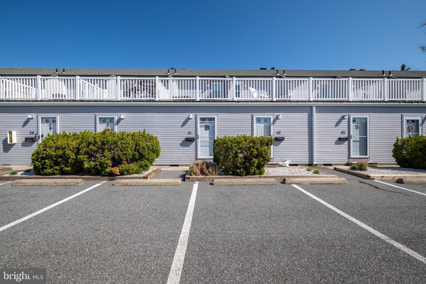 720 Rusty Anchor Rd #41c Property Photo 26