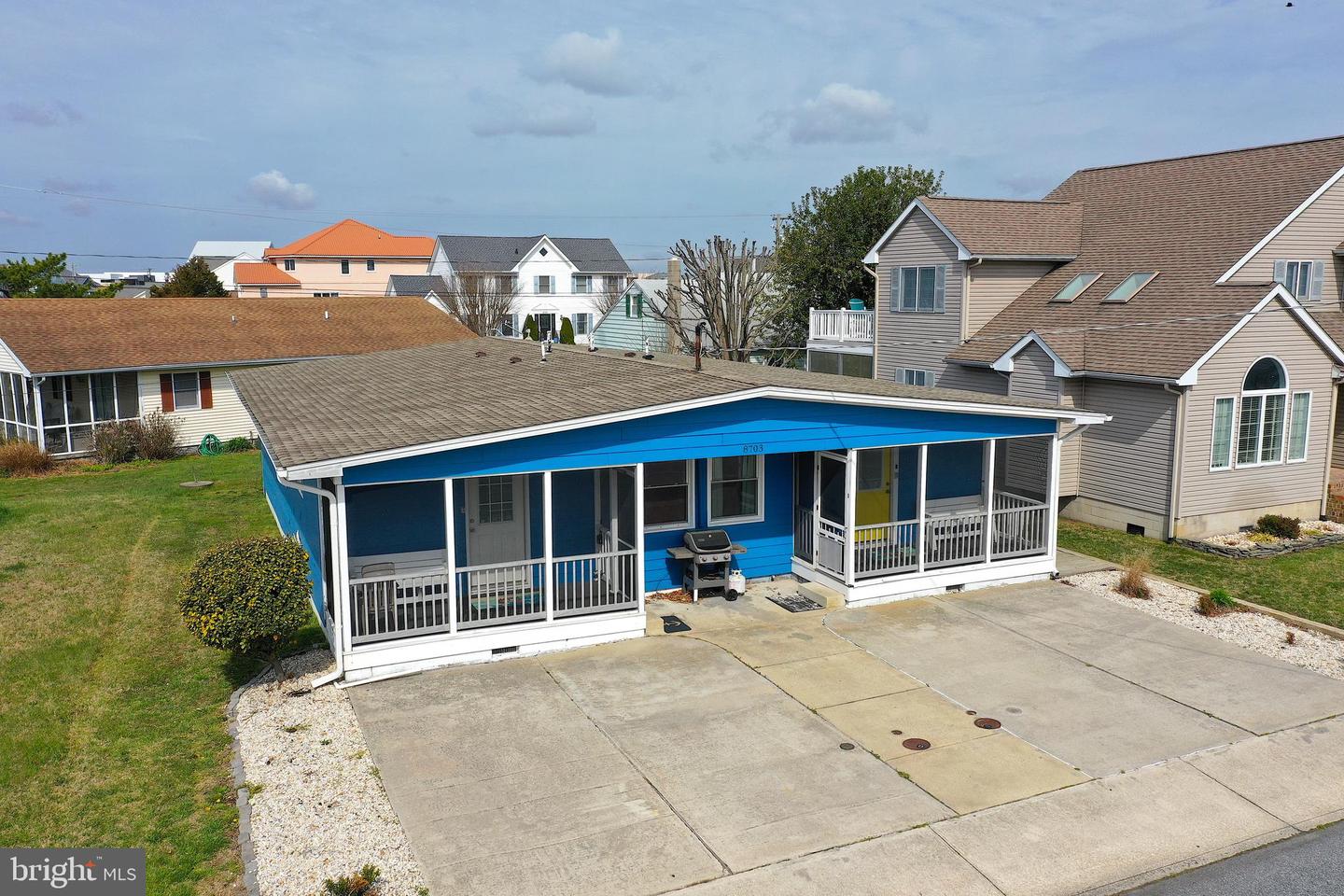 8703-a Caribbean Dr Property Photo 1
