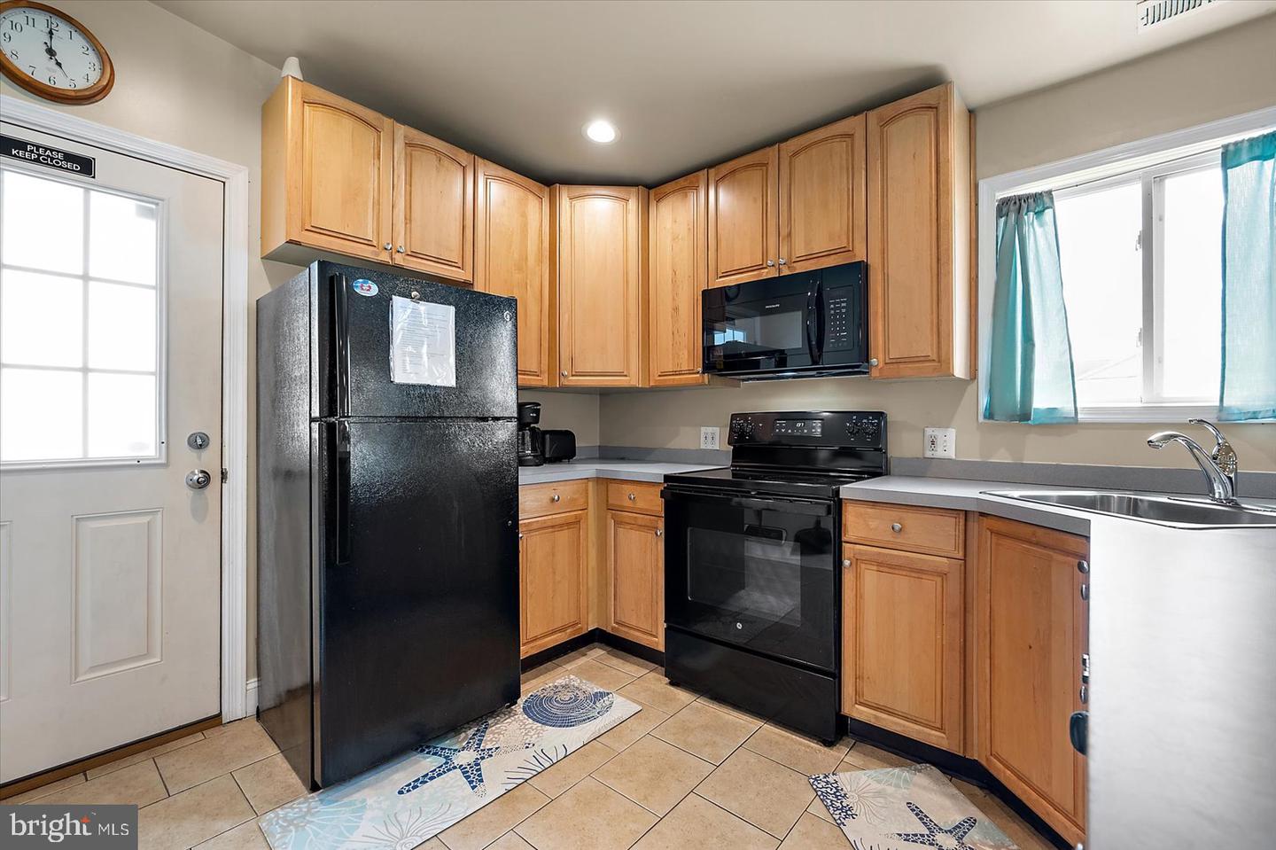 8703-a Caribbean Dr Property Photo 8