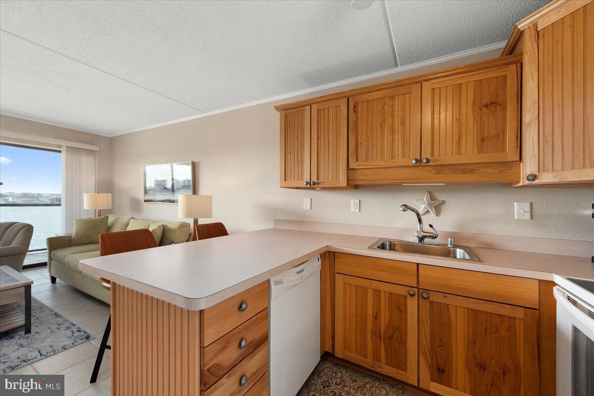 169 Jamestown Rd #50401 Property Photo 26