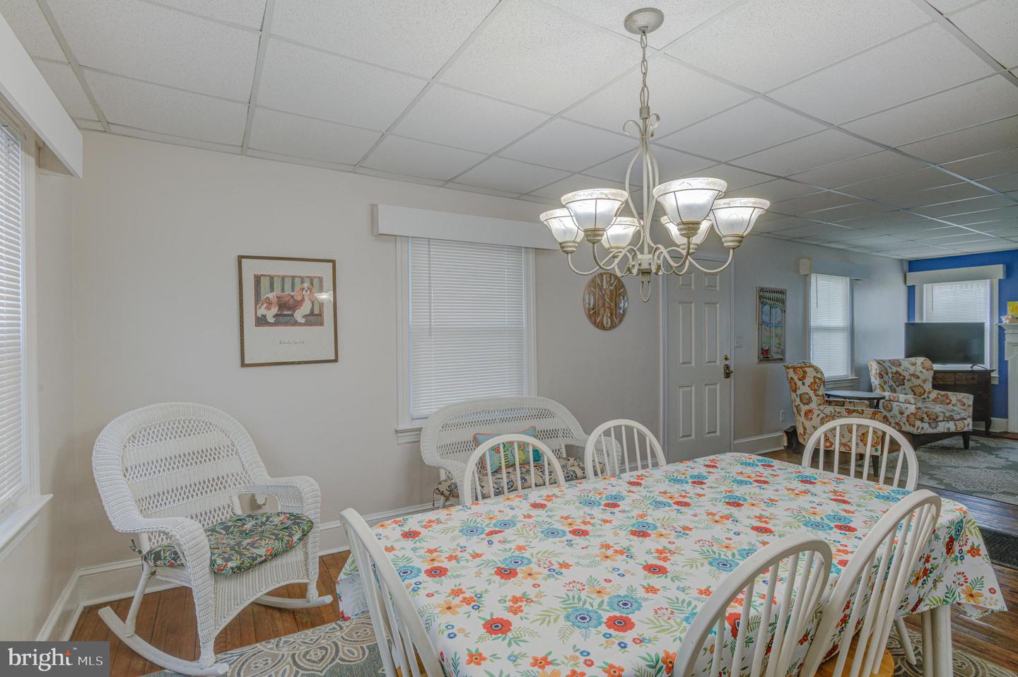 1209 N Baltimore Ave Property Photo 50