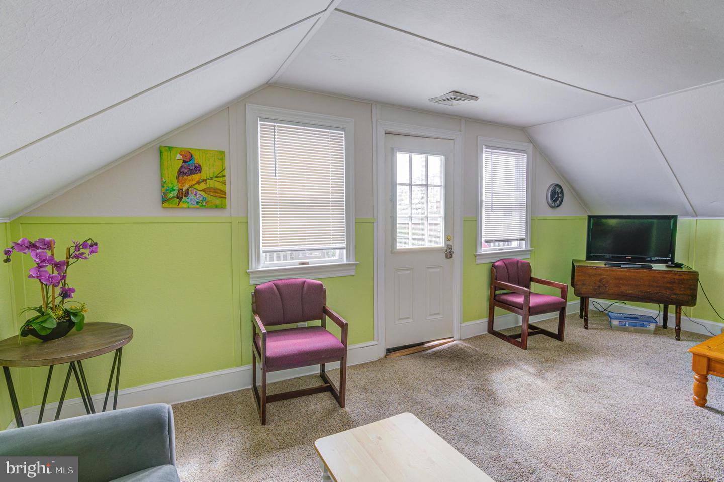 1209 N Baltimore Ave Property Photo 87