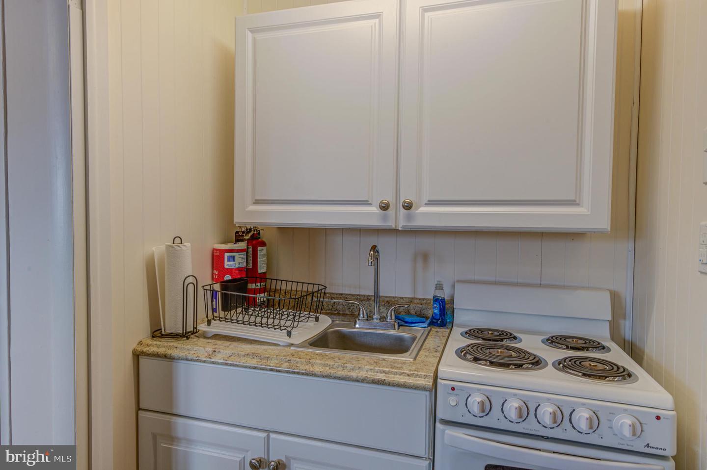 1209 N Baltimore Ave Property Photo 99