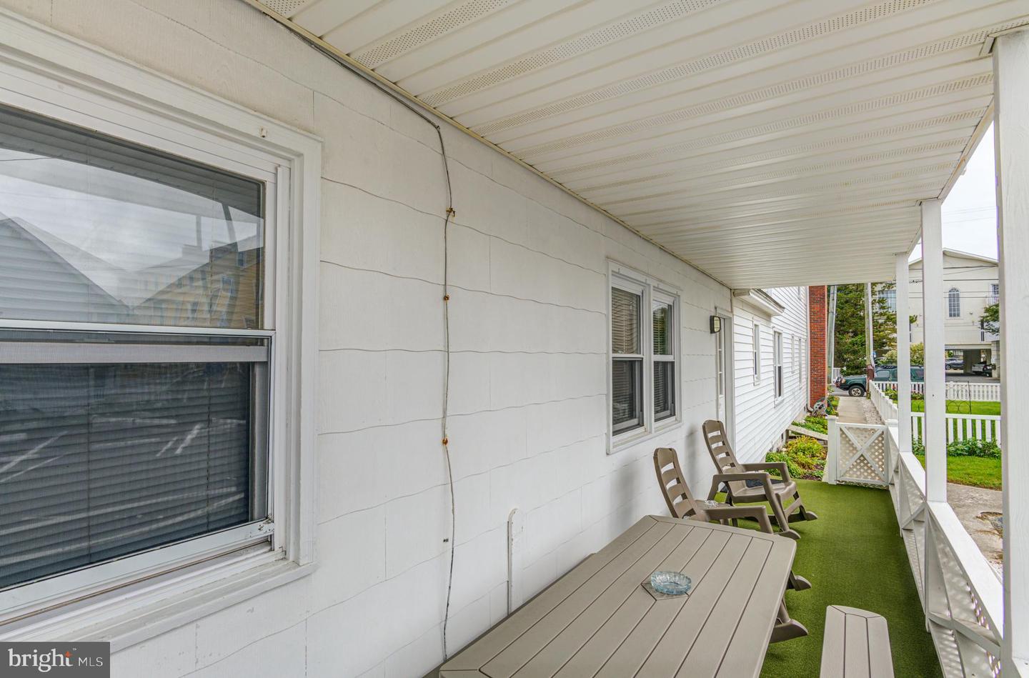 1209 N Baltimore Ave Property Photo 106