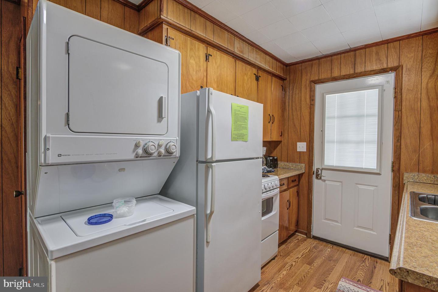 1209 N Baltimore Ave Property Photo 118