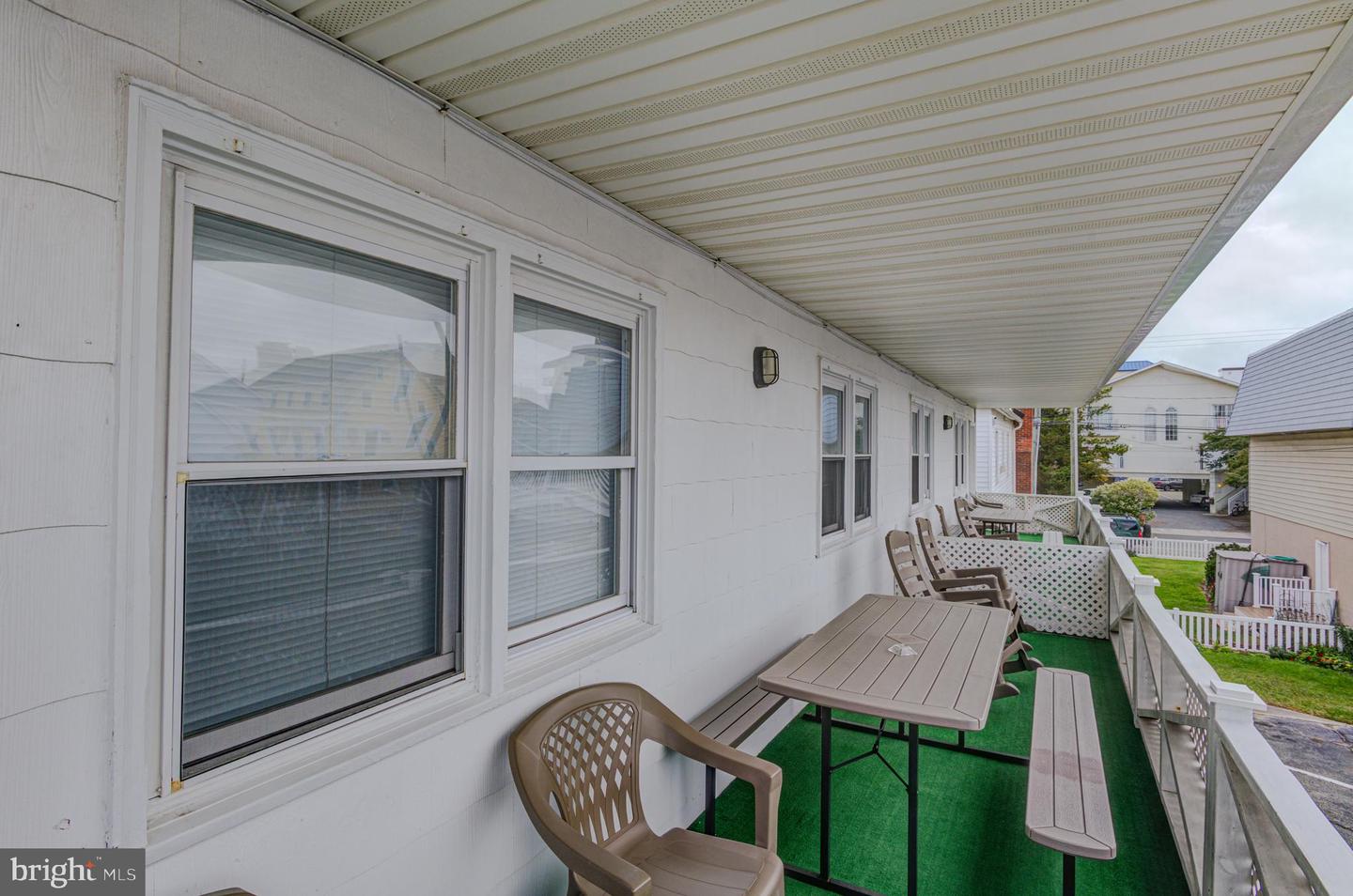 1209 N Baltimore Ave Property Photo 129