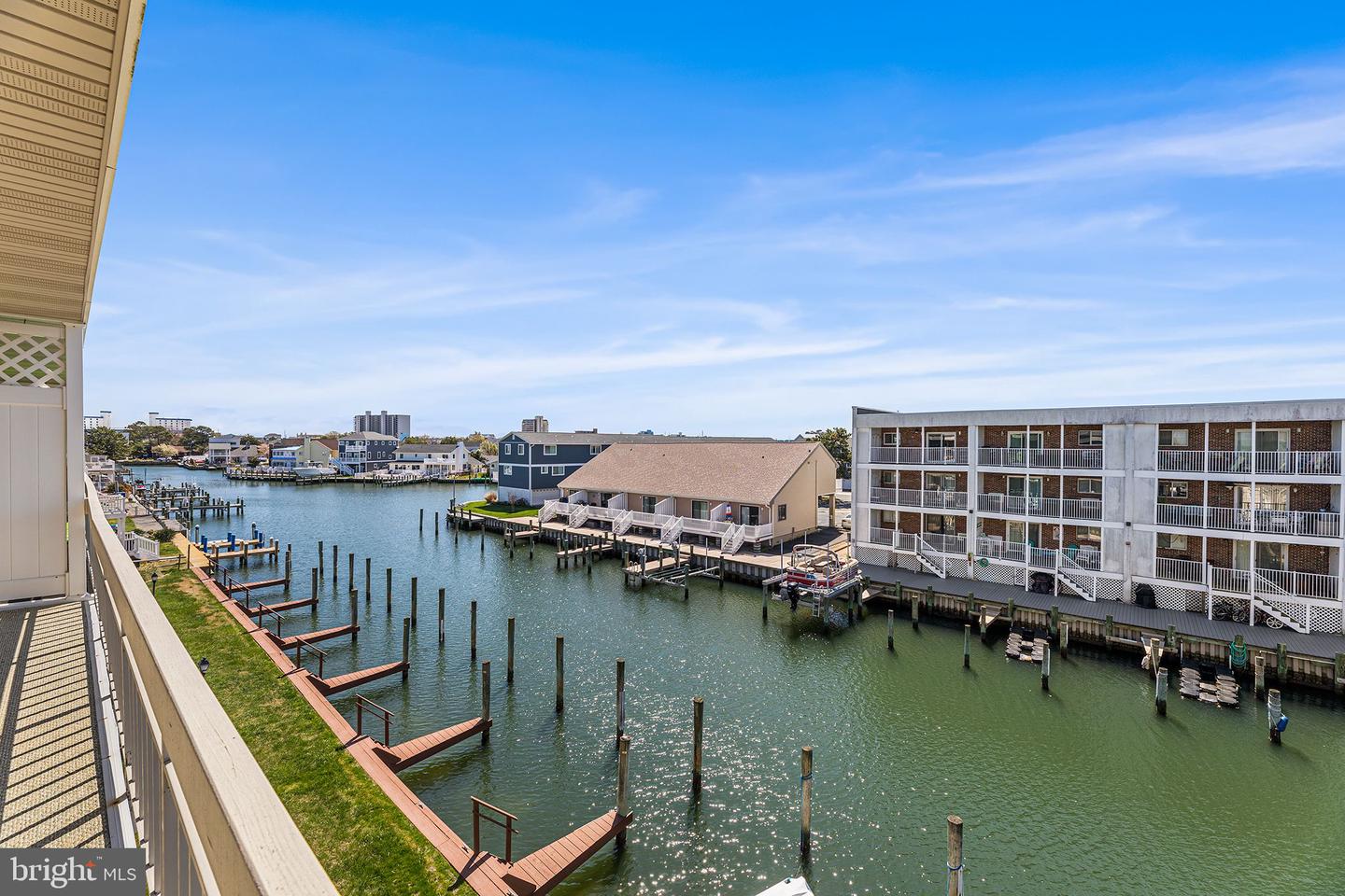 615 Salt Spray Rd #3e Property Photo 3