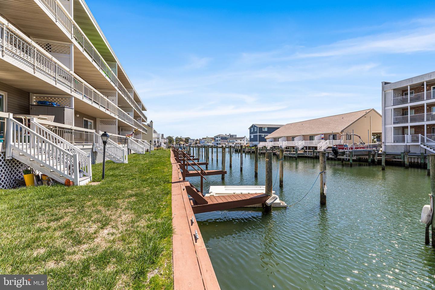 615 Salt Spray Rd #3e Property Photo 4
