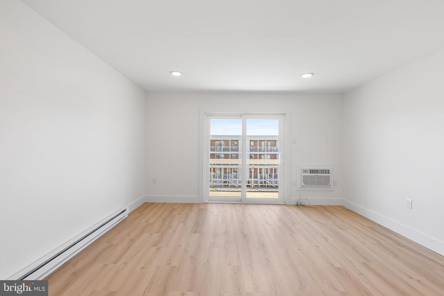 615 Salt Spray Rd #3e Property Photo 19