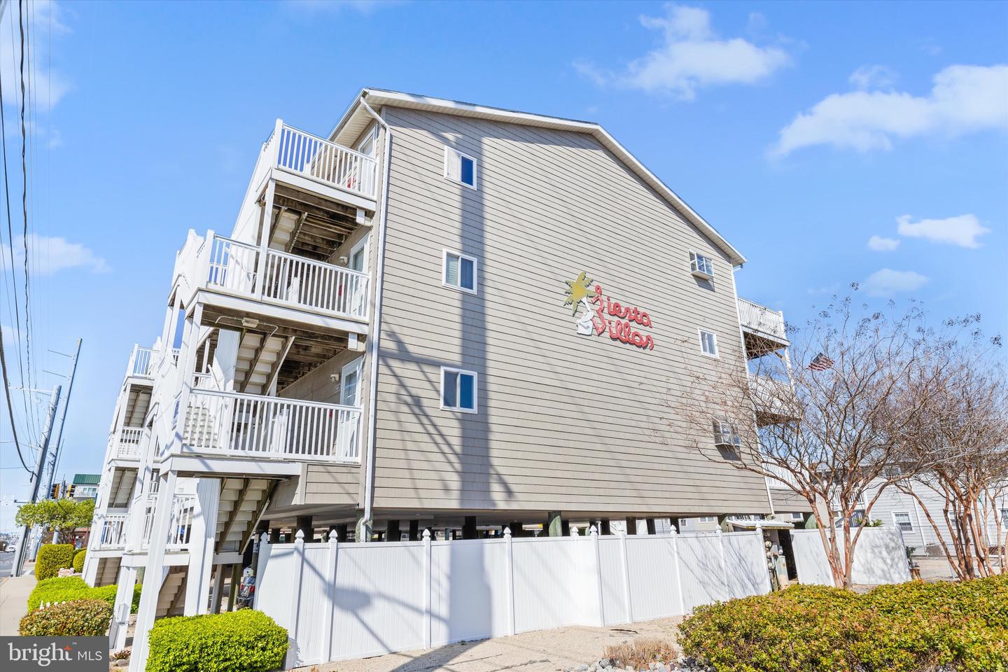 5104 Coastal Hwy #302s Property Photo 1