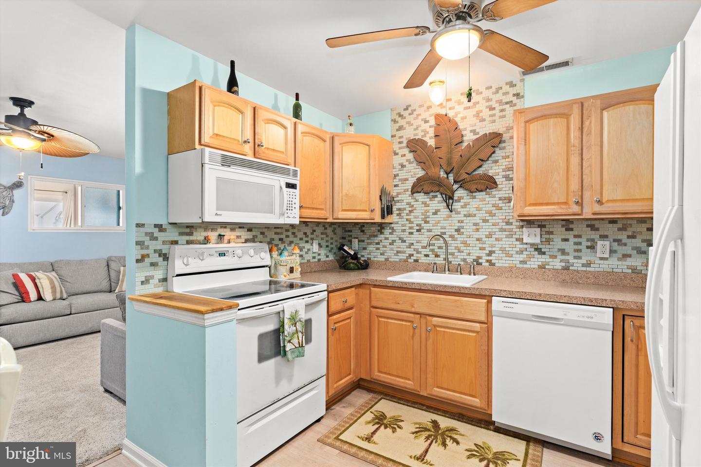 5104 Coastal Hwy #302s Property Photo 13