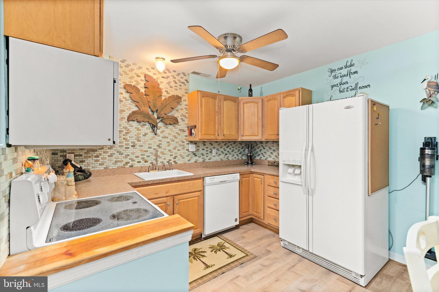 5104 Coastal Hwy #302s Property Photo 14