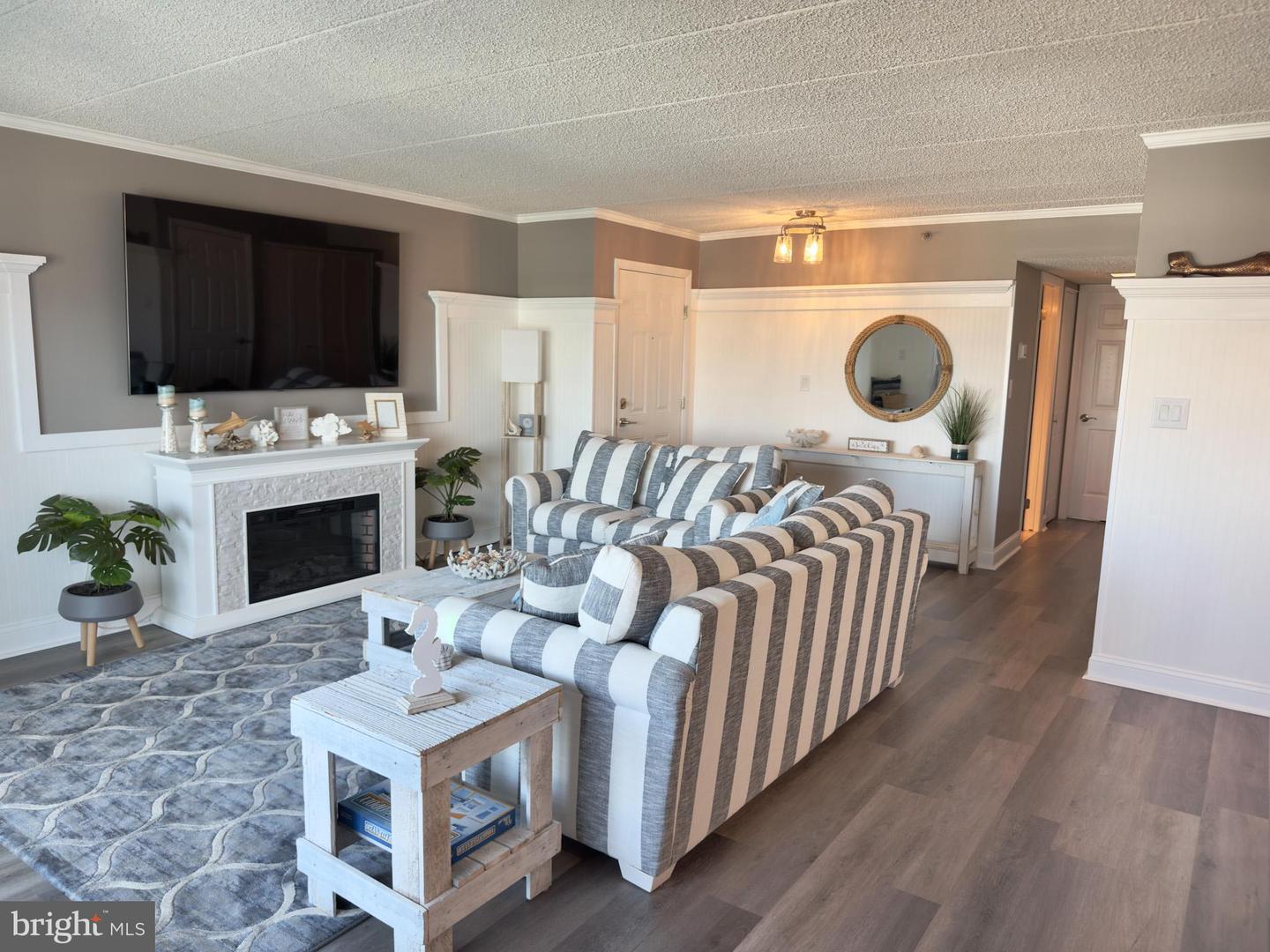 205 Somerset St #b308 Property Photo 6