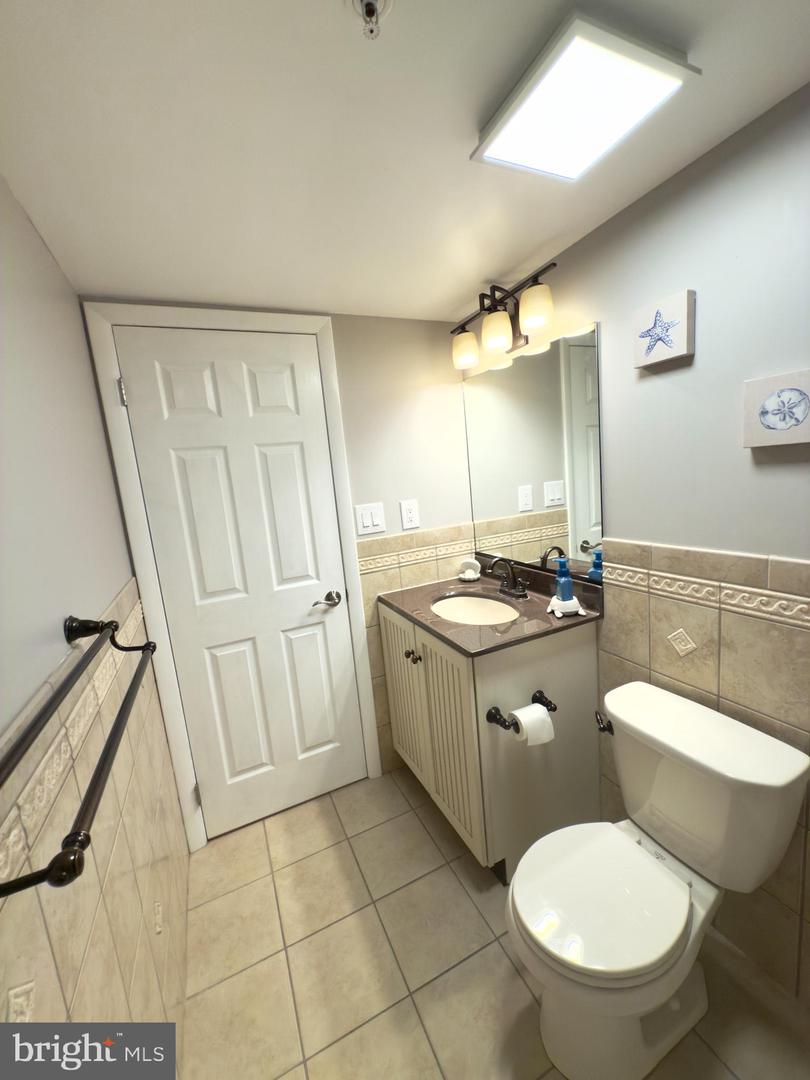 205 Somerset St #b308 Property Photo 18
