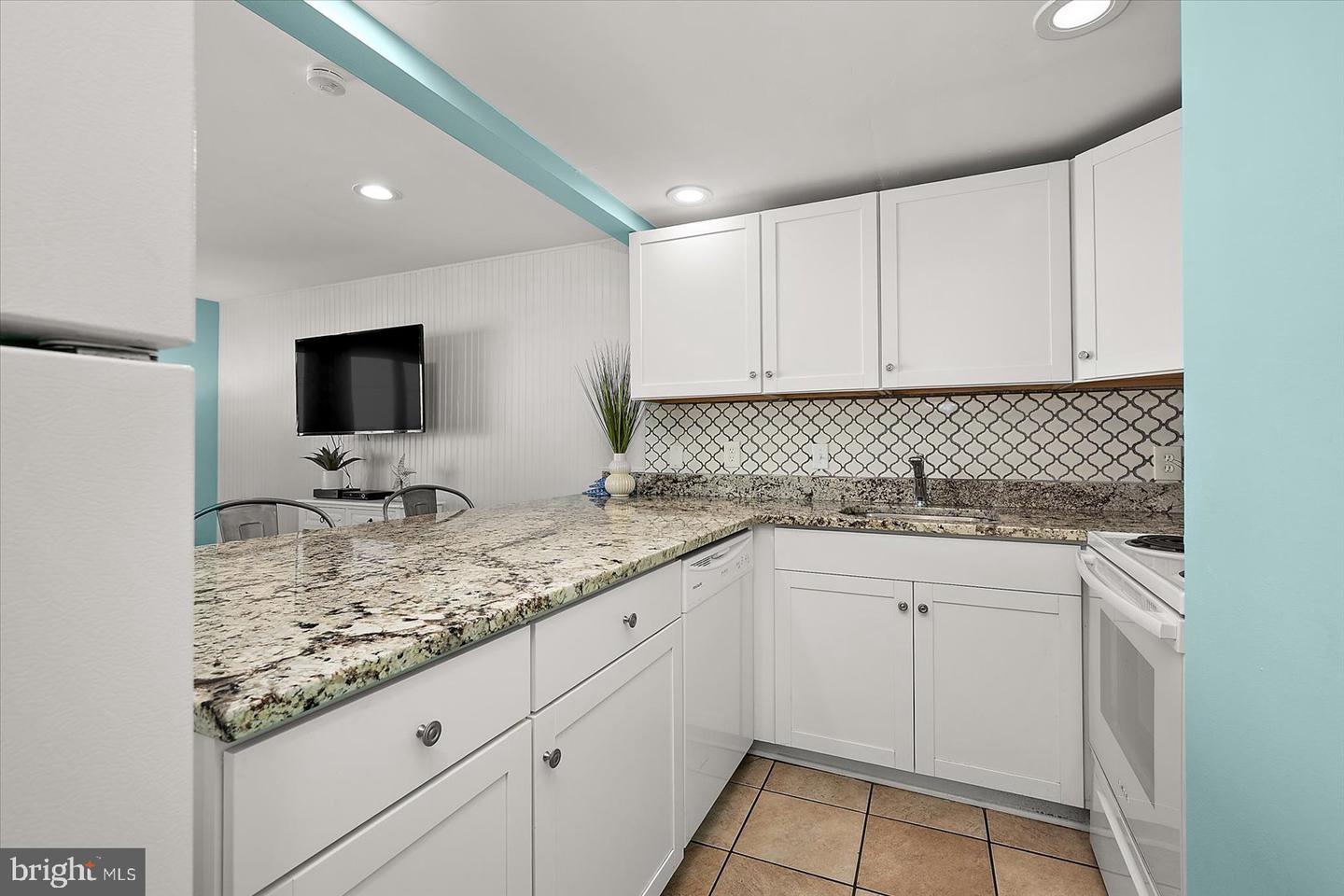 13500 Coastal Hwy #201 Property Photo 1