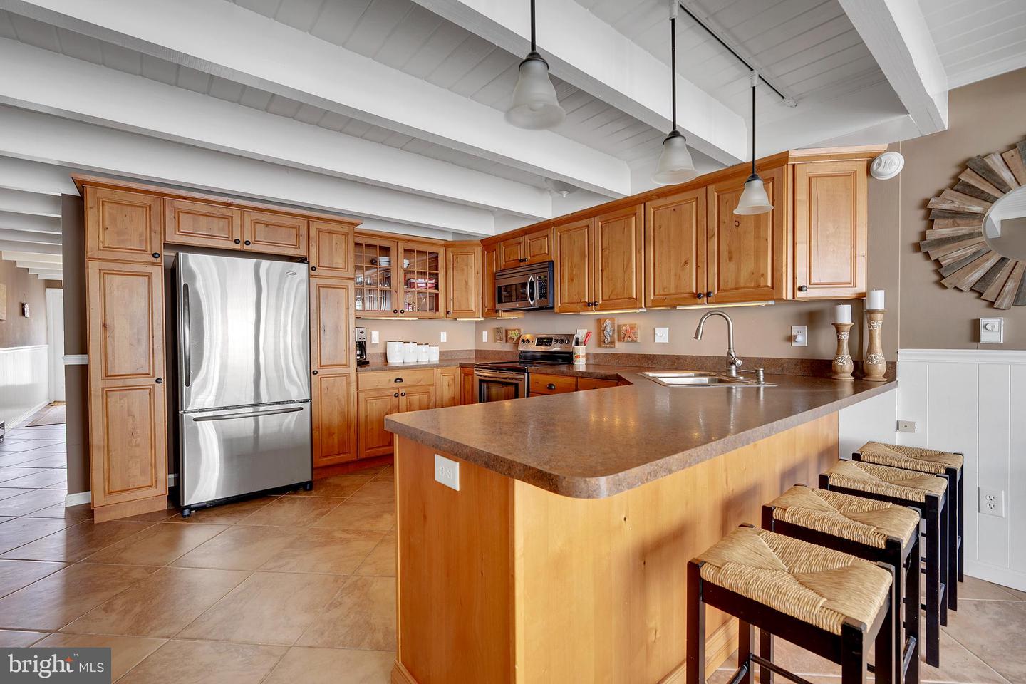 5 93rd St #8 Property Photo 14