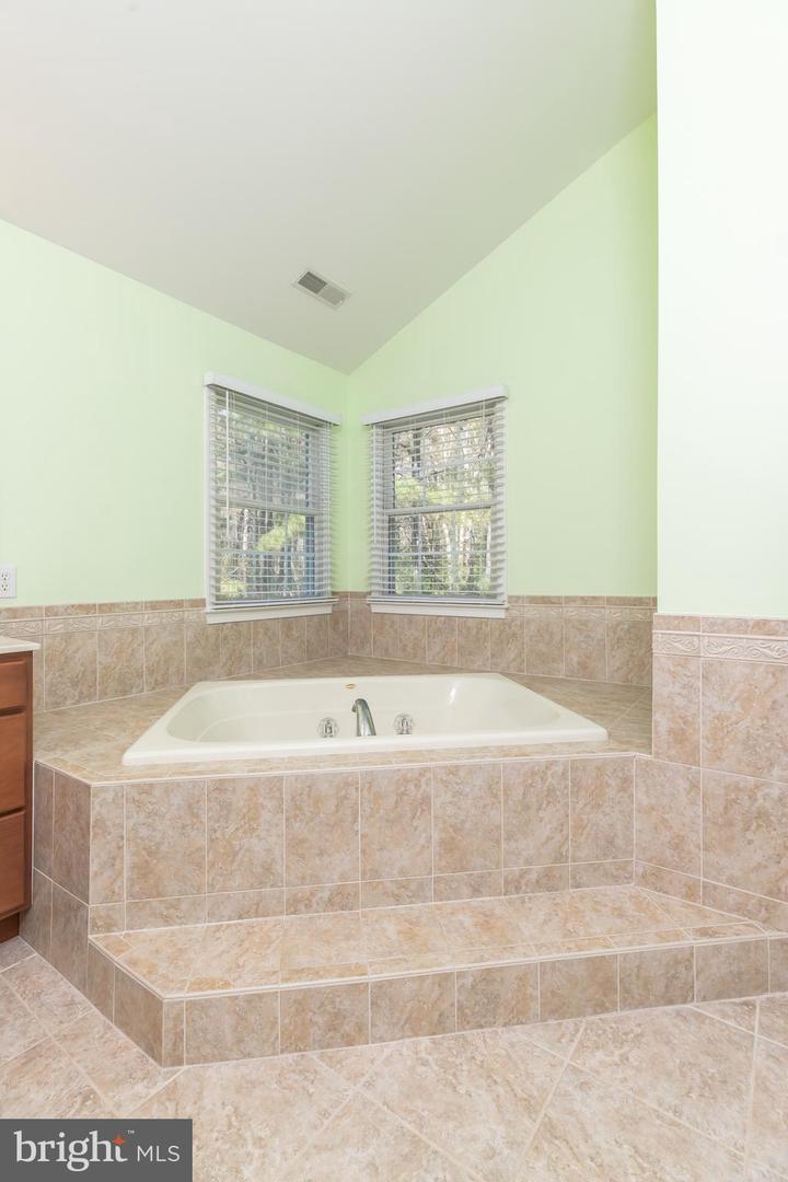 12313 Hidden Bay Dr Property Photo 29