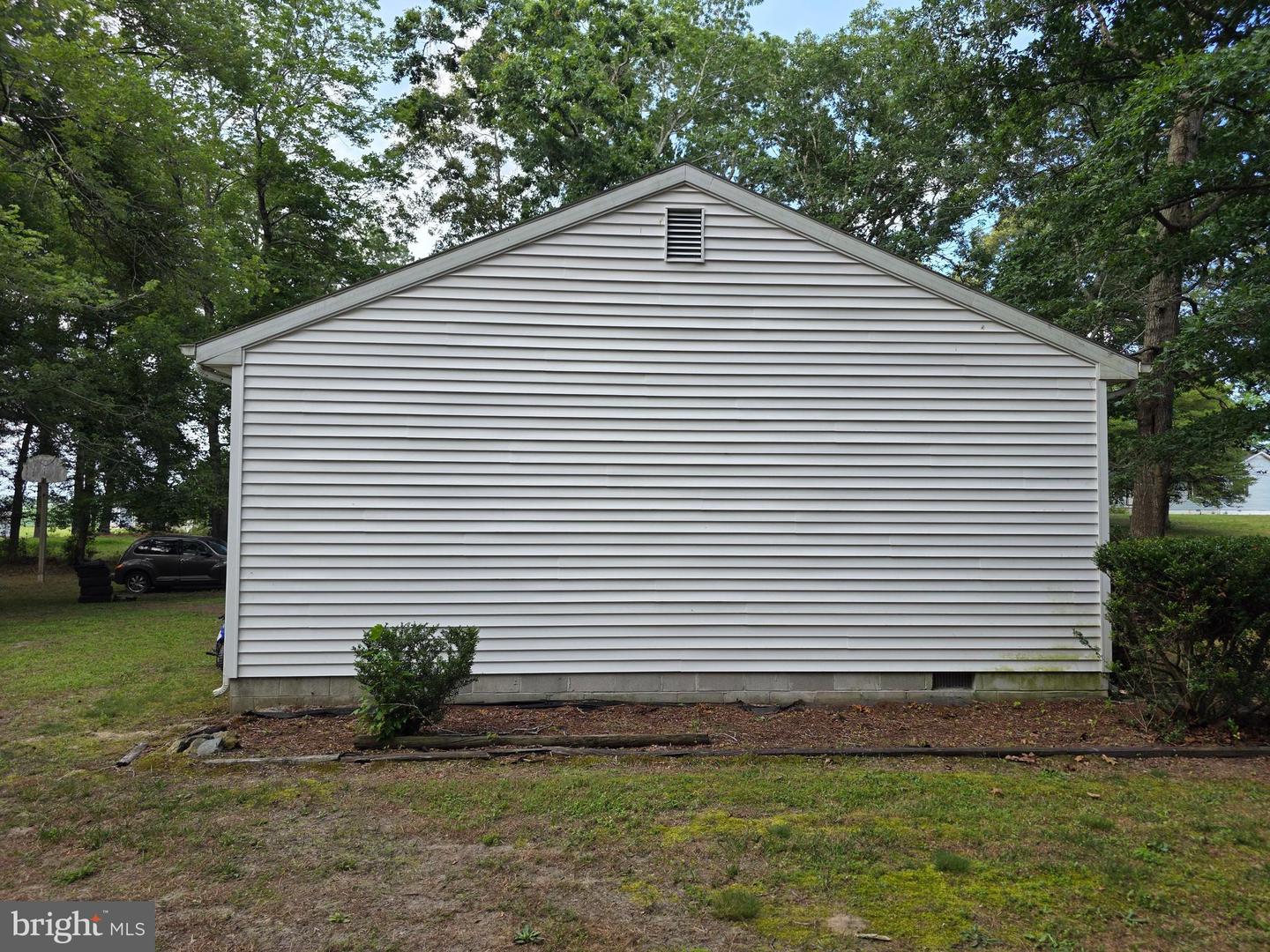 5529 Princess Way Property Photo 5