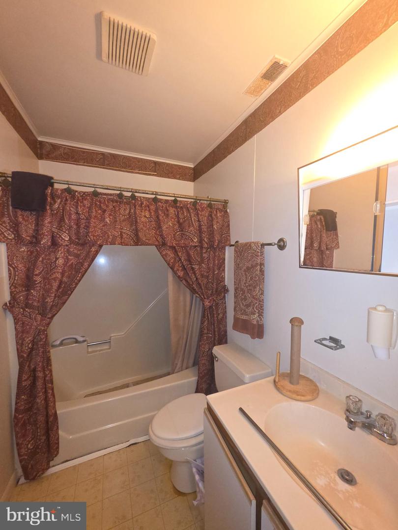 5529 Princess Way Property Photo 11