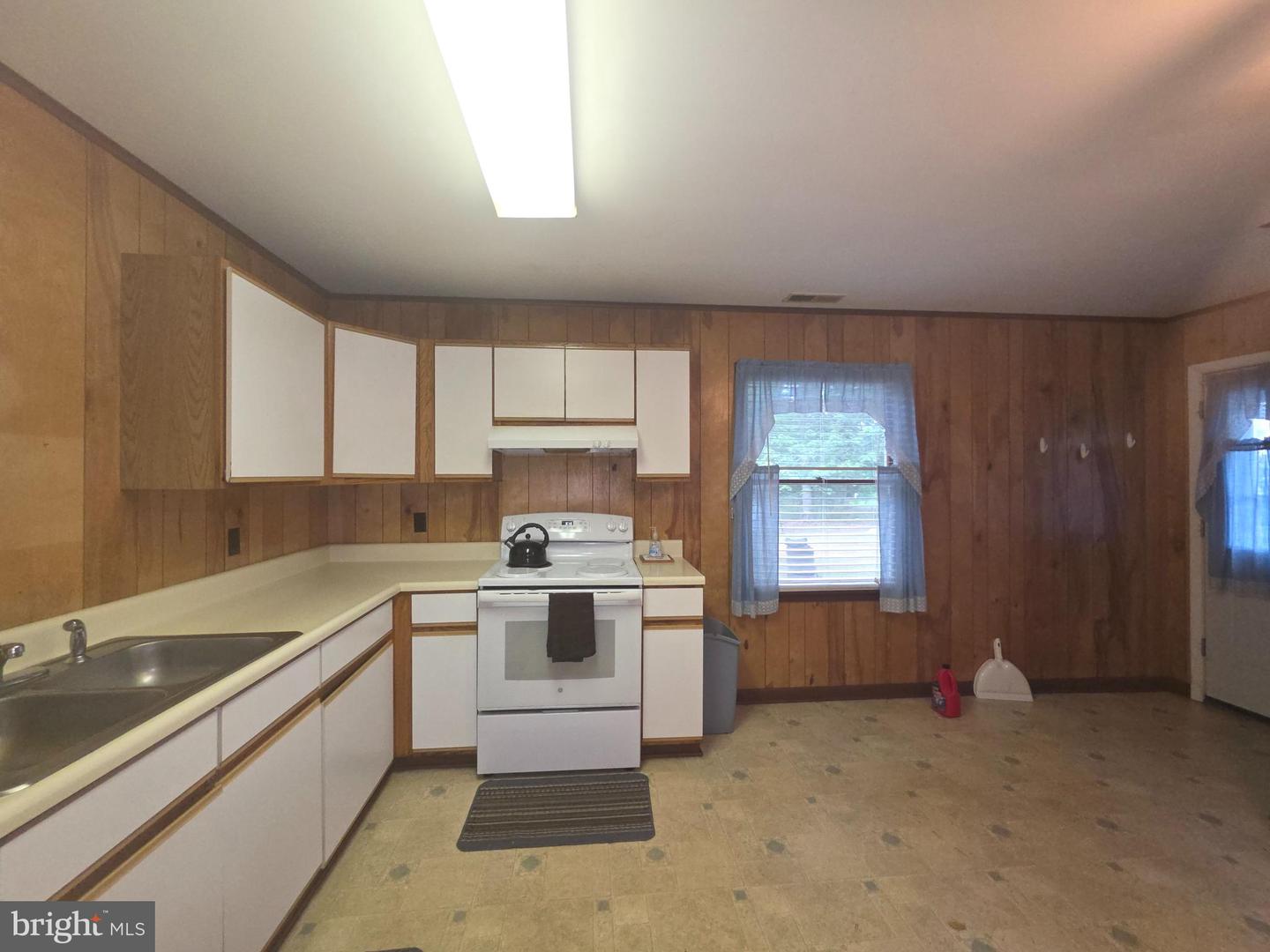 5529 Princess Way Property Photo 12