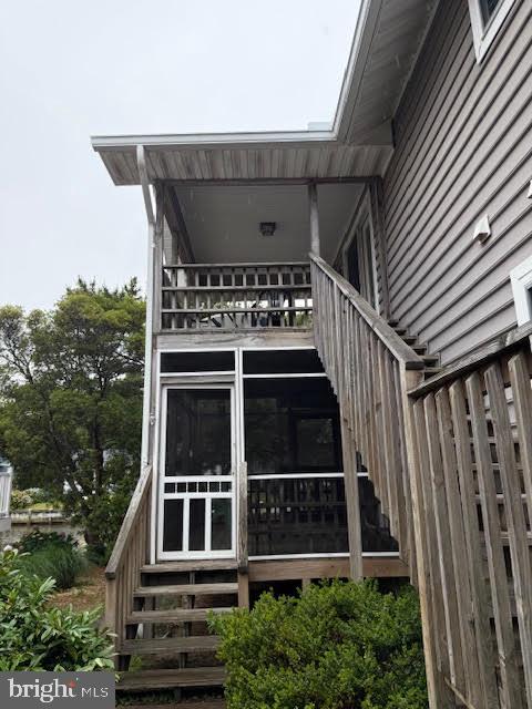 607 Seaweed Ln Property Photo 6