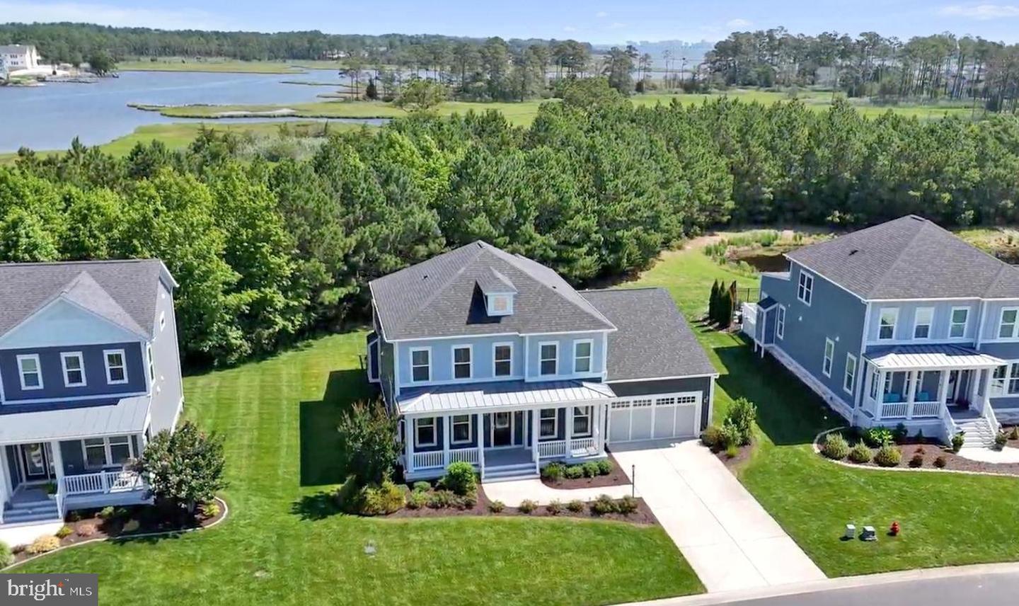 10216 Battle Colors Ln Property Photo 1