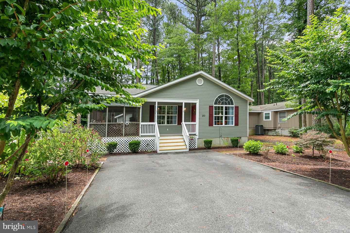 120 Pinehurst Rd Property Photo 1