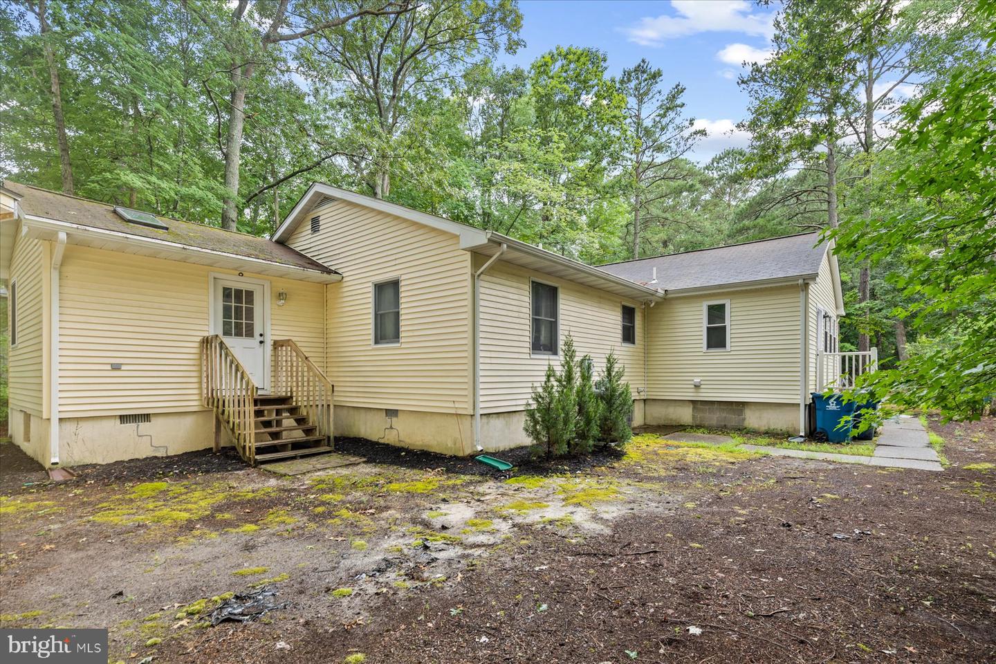 4 Poacher Property Photo 46