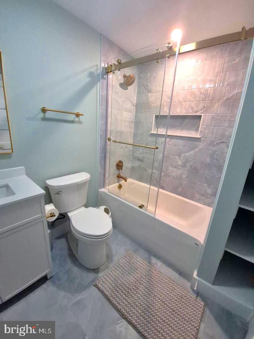 157 Old Wharf Rd Property Photo 5