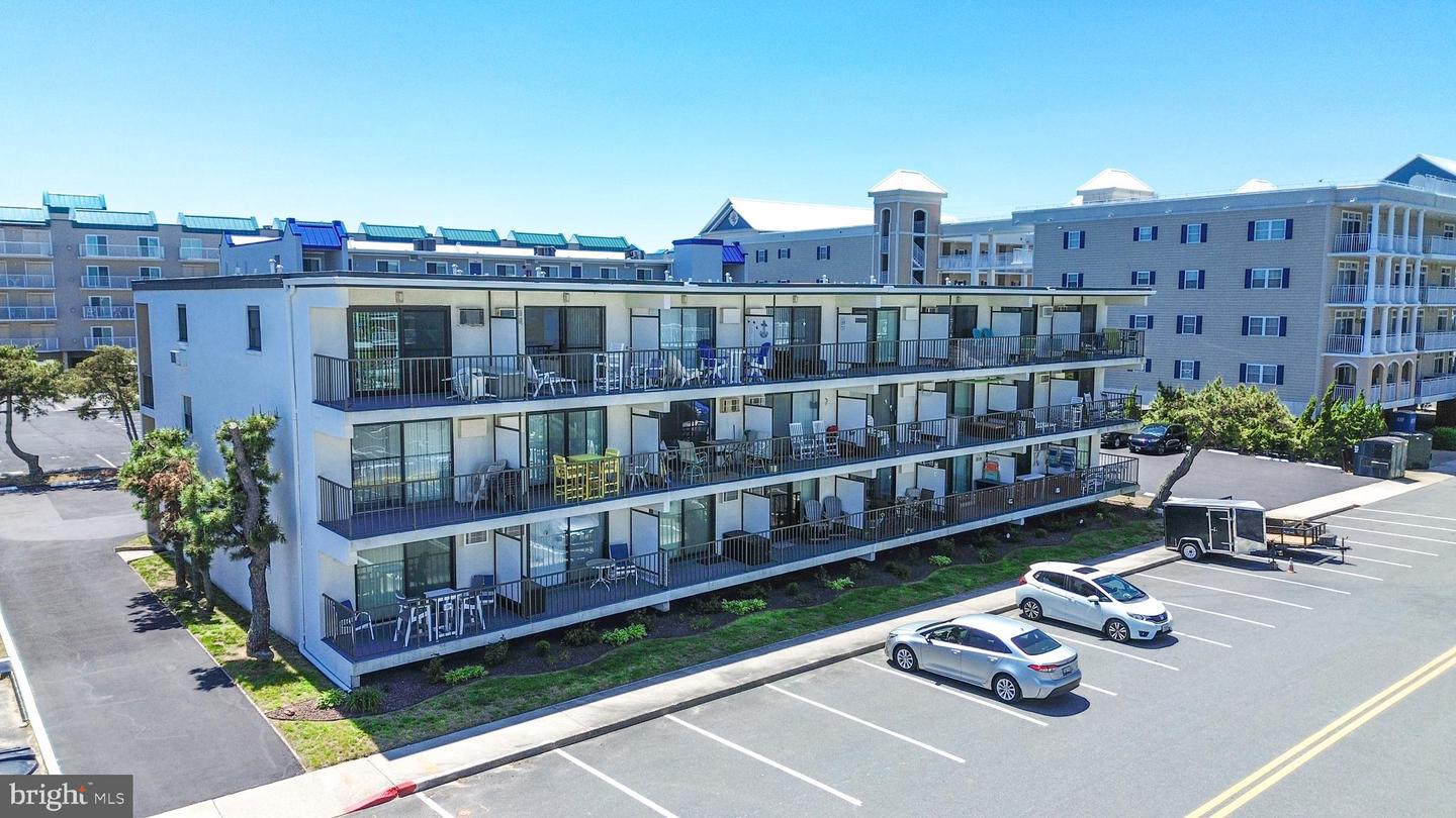 9 138th St #307 Property Photo 25