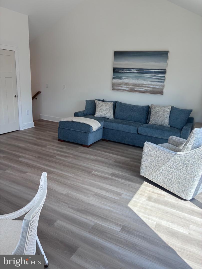 14 142 St Property Photo 30