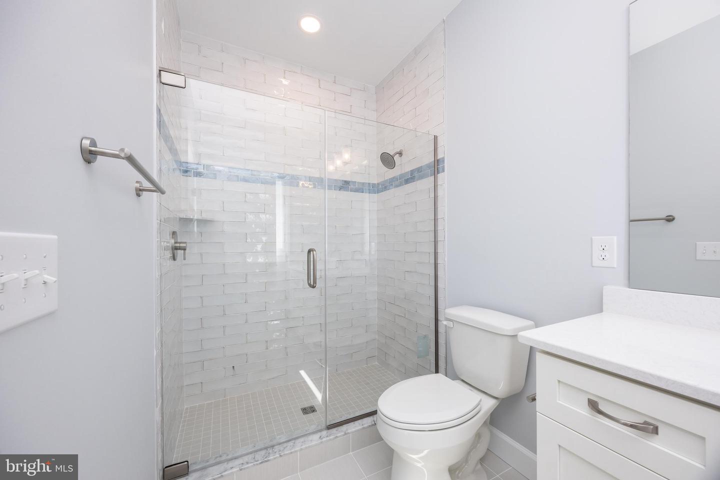 1505 Saint Louis Ave #301 Property Photo 24