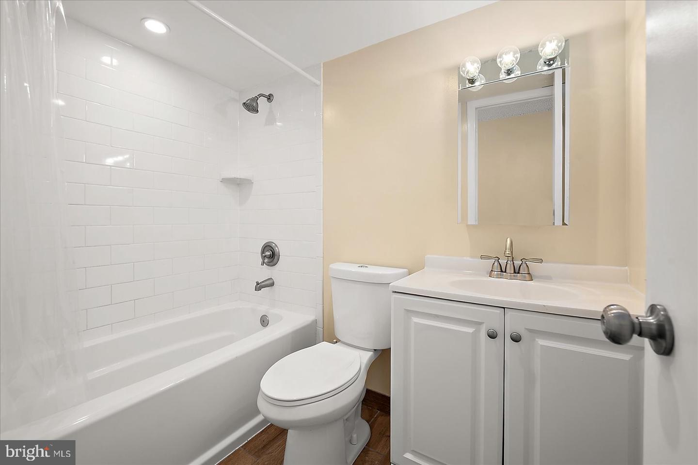 7 136th St #n405 Property Photo 22