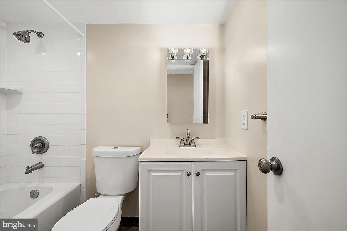7 136th St #n405 Property Photo 23