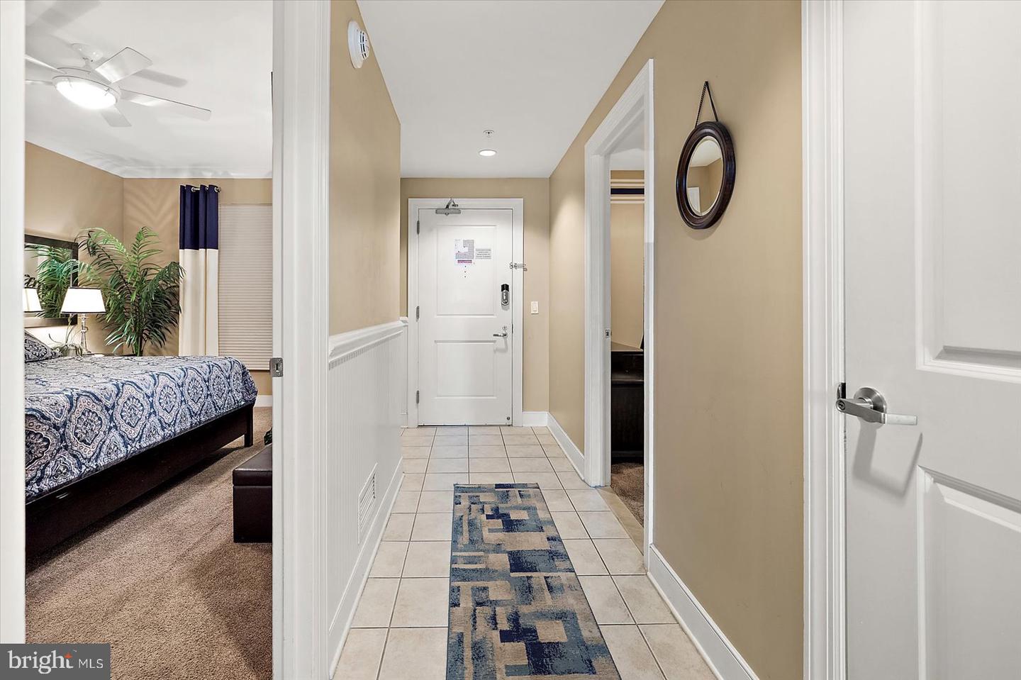 2 48th St #304 Property Photo 34
