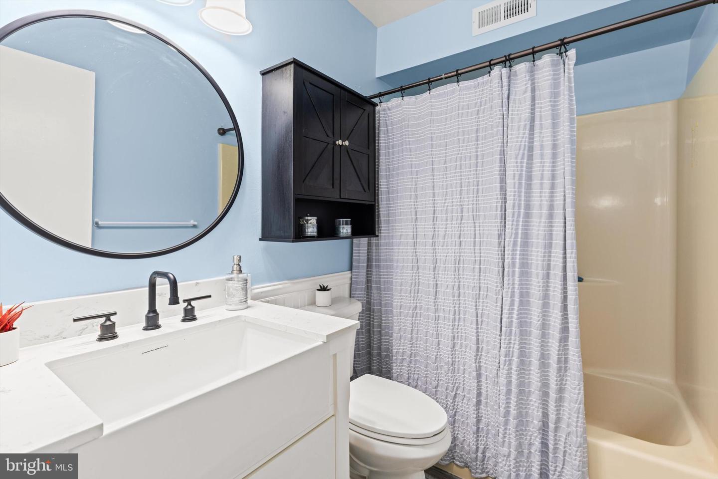 12300 Jamaica Ave #103 Property Photo 5