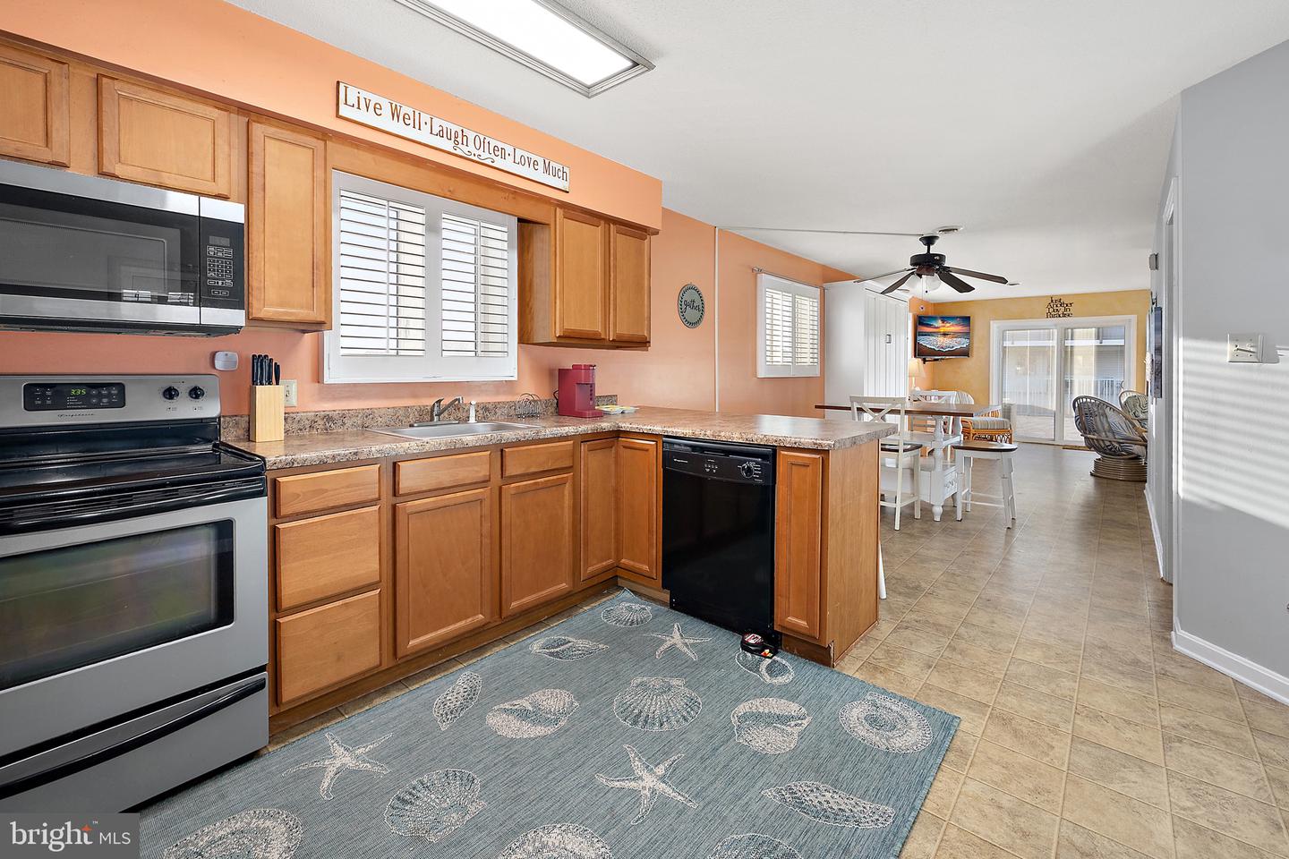 5401 Coastal Hwy #110 - B Property Photo 22