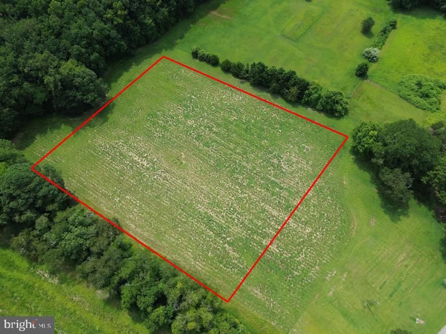 10418 Harrison Property Photo 4