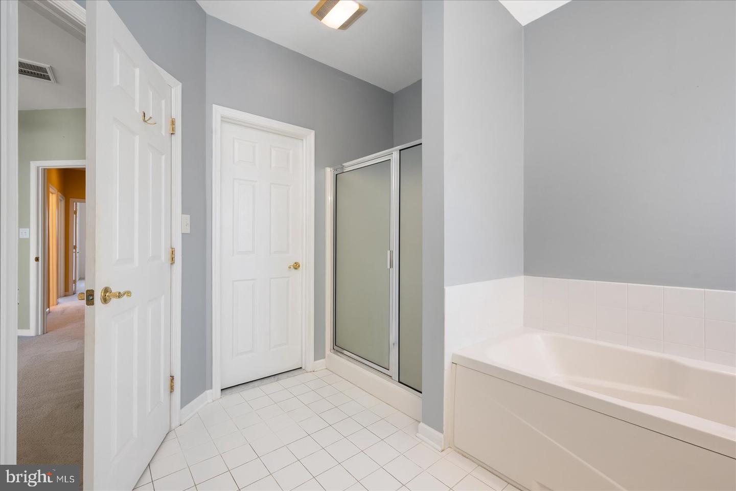 400 Williams St #12 Property Photo 27