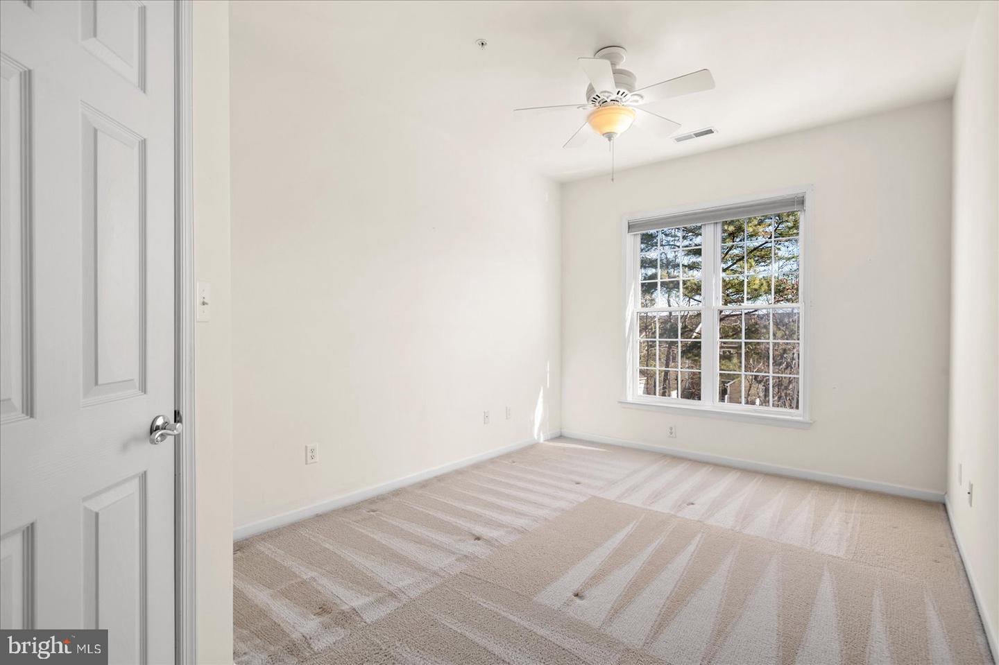400 Williams St #12 Property Photo 28