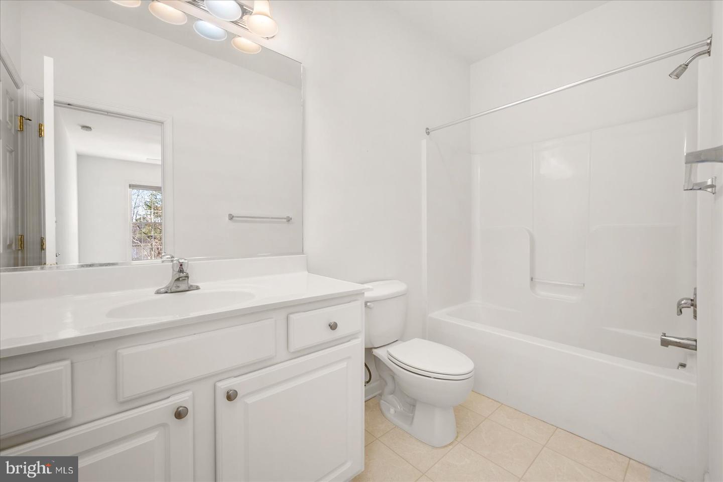 400 Williams St #12 Property Photo 31