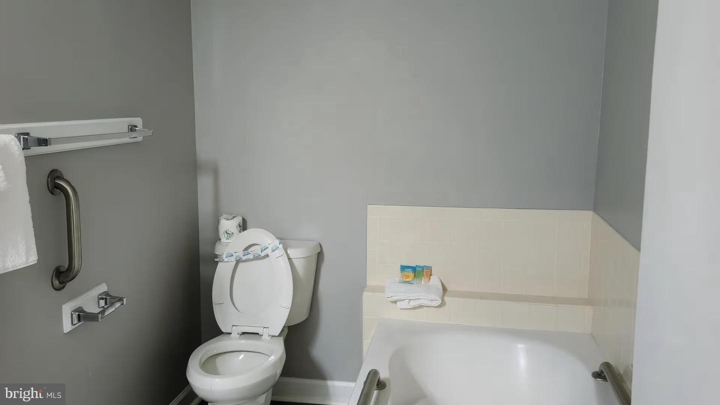 105 Edward Taylor Drive #unit #224 Week # 35 Property Photo 20